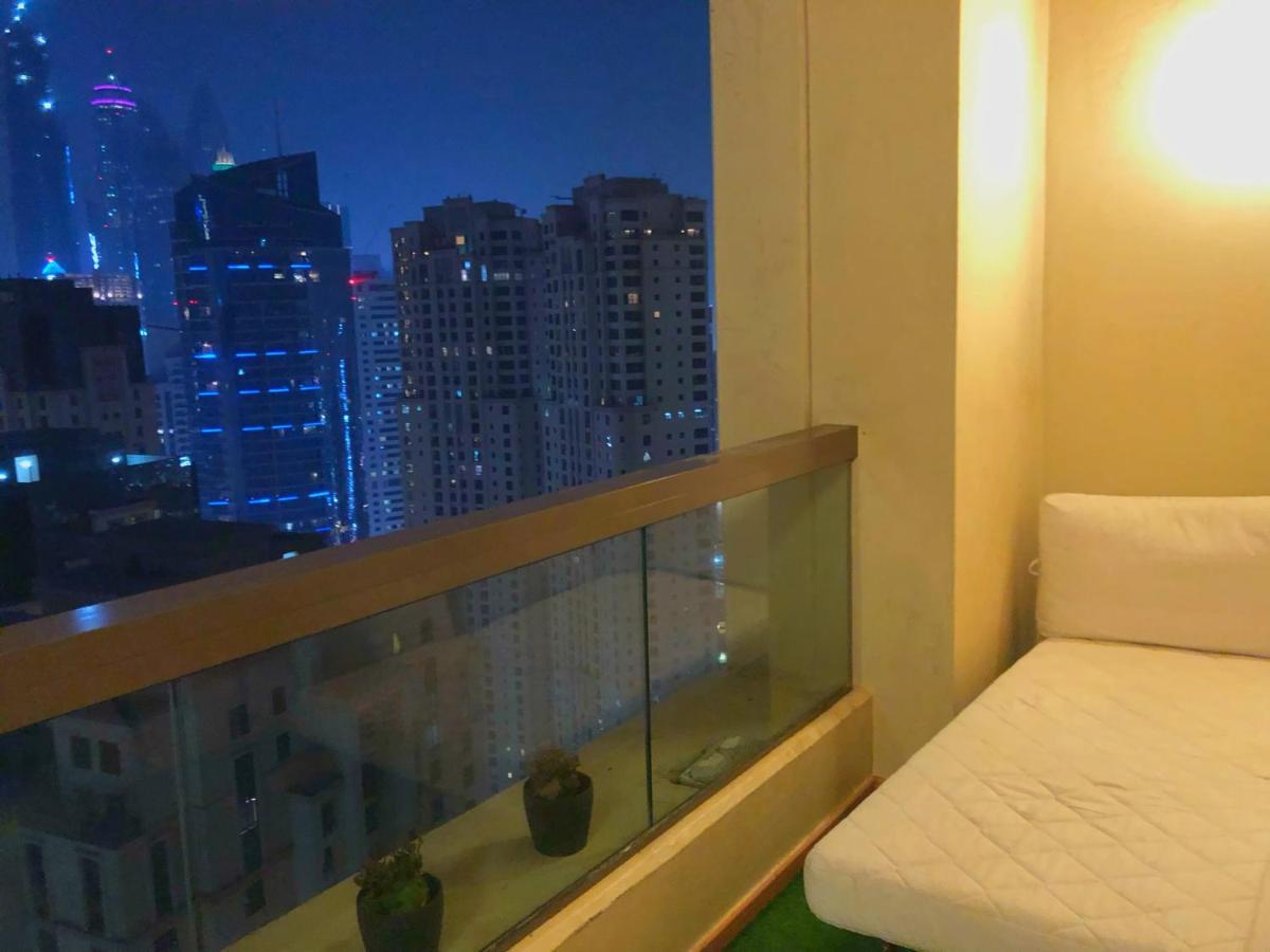 Dubai Eye Hostel Exterior foto