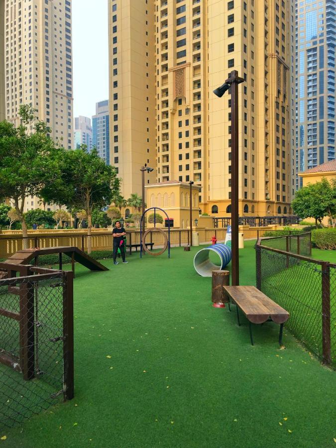 Dubai Eye Hostel Exterior foto